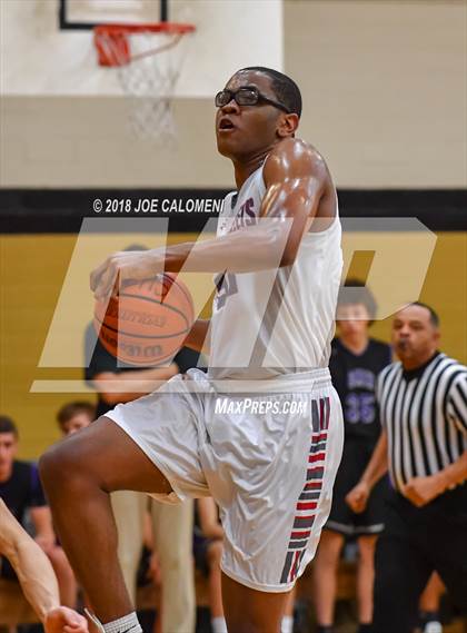 Thumbnail 2 in Lee [Robert E.] vs Saint Mary's Hall (SAISD Basketball Tournament) photogallery.