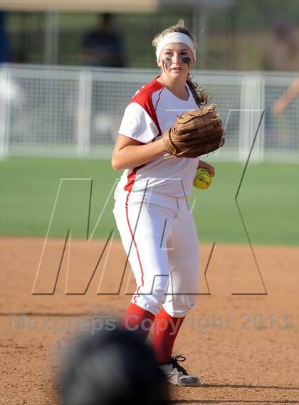 Thumbnail 2 in Chino vs. Lakewood (CIF SS D2 Final) photogallery.