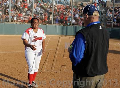 Thumbnail 2 in Chino vs. Lakewood (CIF SS D2 Final) photogallery.