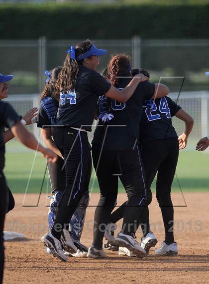 Thumbnail 3 in Chino vs. Lakewood (CIF SS D2 Final) photogallery.