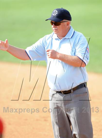 Thumbnail 1 in Chino vs. Lakewood (CIF SS D2 Final) photogallery.