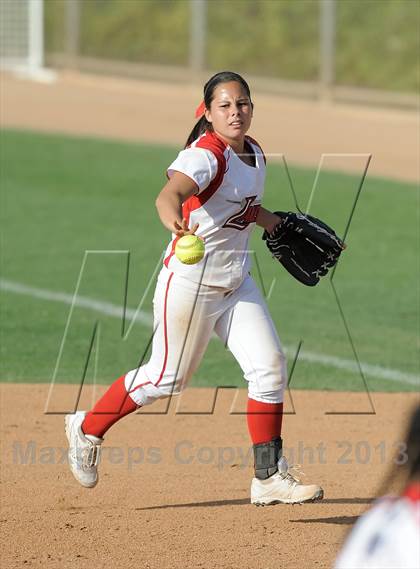 Thumbnail 3 in Chino vs. Lakewood (CIF SS D2 Final) photogallery.