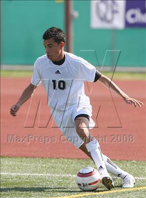 Thumbnail 2 in Salesian vs. Avenal (CIF SoCal Regional D3 Final) photogallery.