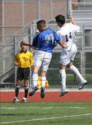 Thumbnail 3 in Salesian vs. Avenal (CIF SoCal Regional D3 Final) photogallery.