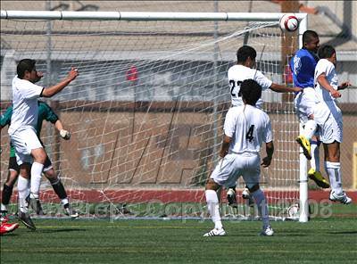 Thumbnail 3 in Salesian vs. Avenal (CIF SoCal Regional D3 Final) photogallery.