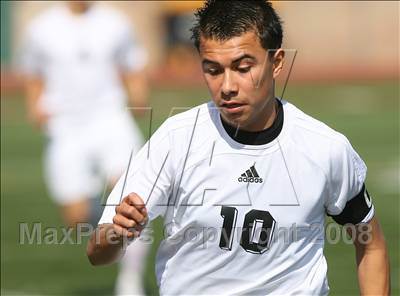 Thumbnail 1 in Salesian vs. Avenal (CIF SoCal Regional D3 Final) photogallery.