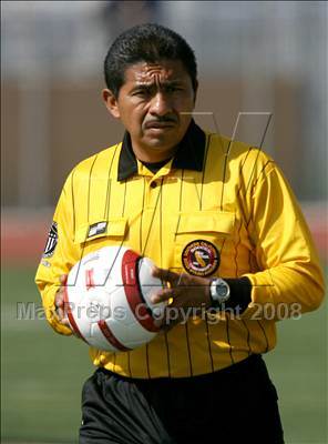 Thumbnail 1 in Salesian vs. Avenal (CIF SoCal Regional D3 Final) photogallery.