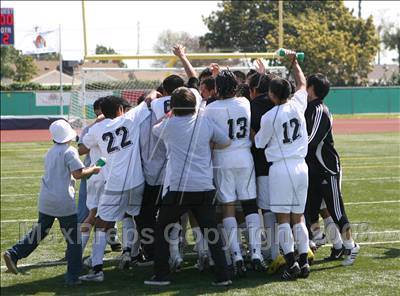 Thumbnail 1 in Salesian vs. Avenal (CIF SoCal Regional D3 Final) photogallery.