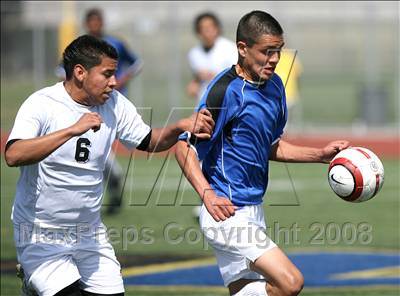 Thumbnail 1 in Salesian vs. Avenal (CIF SoCal Regional D3 Final) photogallery.
