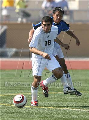 Thumbnail 3 in Salesian vs. Avenal (CIF SoCal Regional D3 Final) photogallery.