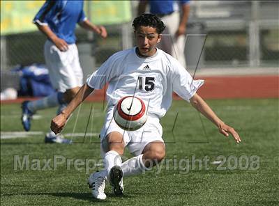 Thumbnail 2 in Salesian vs. Avenal (CIF SoCal Regional D3 Final) photogallery.