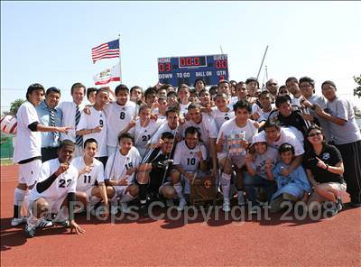 Thumbnail 1 in Salesian vs. Avenal (CIF SoCal Regional D3 Final) photogallery.