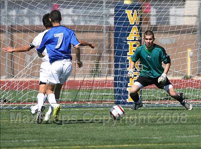 Thumbnail 3 in Salesian vs. Avenal (CIF SoCal Regional D3 Final) photogallery.