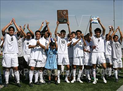 Thumbnail 3 in Salesian vs. Avenal (CIF SoCal Regional D3 Final) photogallery.