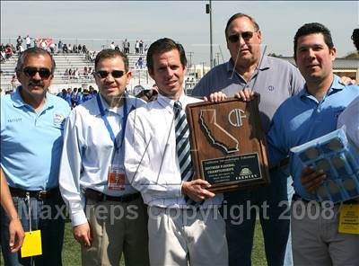 Thumbnail 1 in Salesian vs. Avenal (CIF SoCal Regional D3 Final) photogallery.