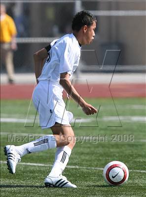 Thumbnail 3 in Salesian vs. Avenal (CIF SoCal Regional D3 Final) photogallery.