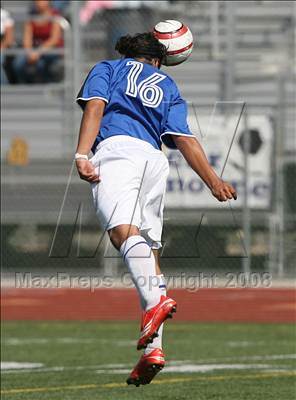 Thumbnail 2 in Salesian vs. Avenal (CIF SoCal Regional D3 Final) photogallery.
