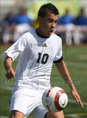 Thumbnail 3 in Salesian vs. Avenal (CIF SoCal Regional D3 Final) photogallery.