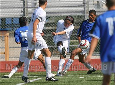 Thumbnail 1 in Salesian vs. Avenal (CIF SoCal Regional D3 Final) photogallery.