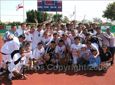 Thumbnail 1 in Salesian vs. Avenal (CIF SoCal Regional D3 Final) photogallery.