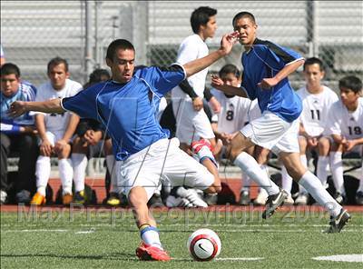 Thumbnail 3 in Salesian vs. Avenal (CIF SoCal Regional D3 Final) photogallery.