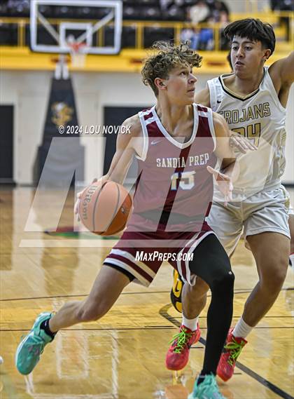 Thumbnail 2 in Sandia Prep @ Mesa Vista (Braves Invitational at Santa Fe Indian School) photogallery.