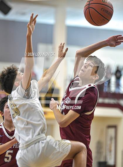 Thumbnail 1 in Sandia Prep @ Mesa Vista (Braves Invitational at Santa Fe Indian School) photogallery.