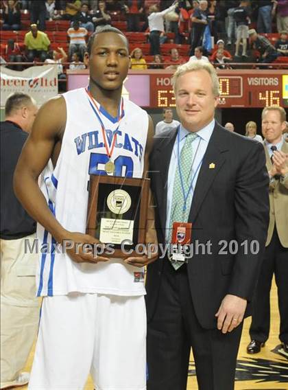 Thumbnail 2 in Terry Sanford vs. Lake Norman (NCHSAA Class 4A Final) photogallery.