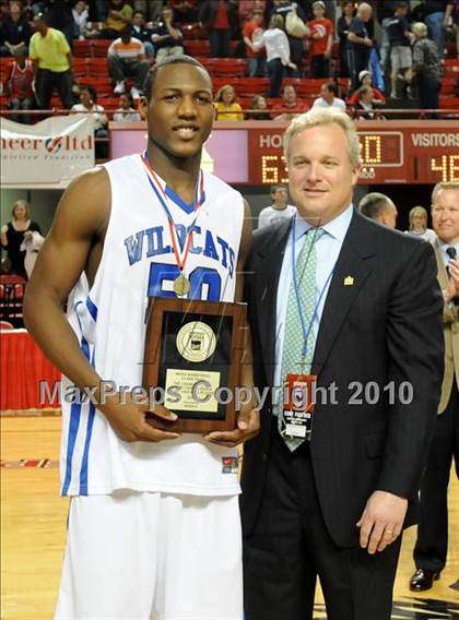 Thumbnail 3 in Terry Sanford vs. Lake Norman (NCHSAA Class 4A Final) photogallery.