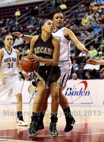 Thumbnail 1 in Bethlehem Catholic vs. South Park (PIAA Class AAA Final) photogallery.