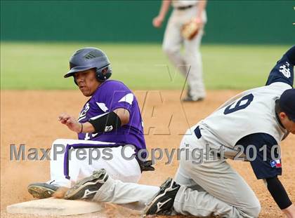 Thumbnail 3 in Denton vs Ranchview photogallery.