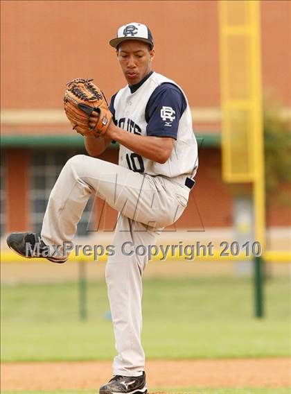 Thumbnail 3 in Denton vs Ranchview photogallery.