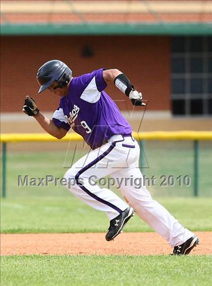 Thumbnail 2 in Denton vs Ranchview photogallery.