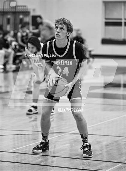Thumbnail 2 in Moorefield @ Strasburg photogallery.