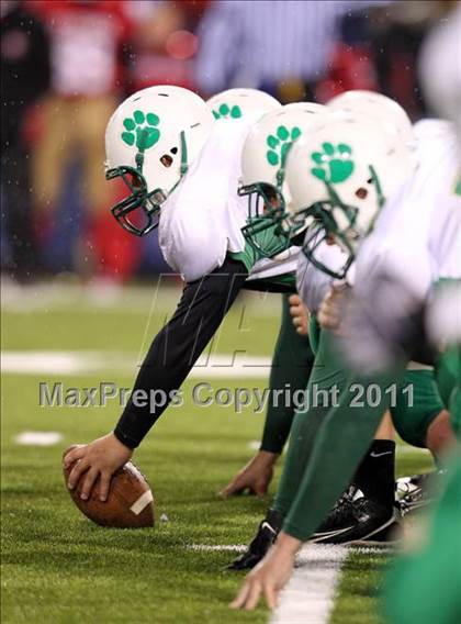 Thumbnail 3 in Bishop Timon-St. Jude vs. St. Francis (MMAA Semifinal) photogallery.
