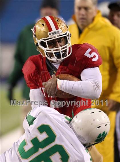 Thumbnail 1 in Bishop Timon-St. Jude vs. St. Francis (MMAA Semifinal) photogallery.