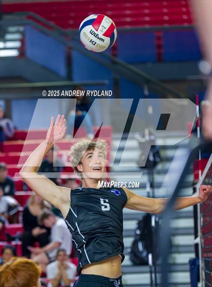 Thumbnail 1 in Severance vs. Lutheran (CHSAA 4A Round3) photogallery.