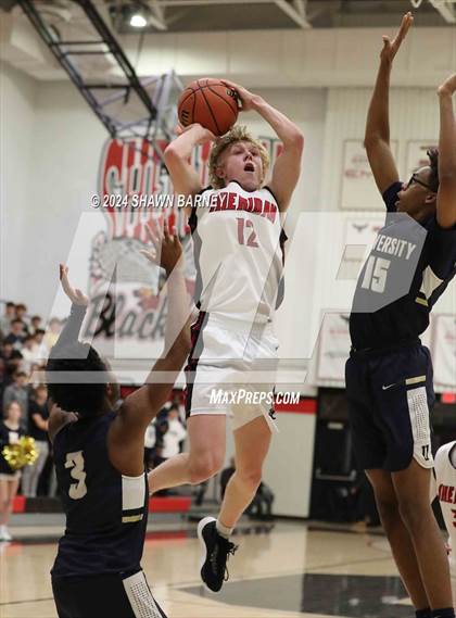 Thumbnail 1 in University vs. Sheridan (IHSAA 2A Sectional S43 Semifiinals) photogallery.