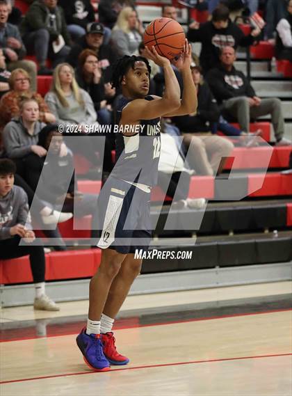 Thumbnail 2 in University vs. Sheridan (IHSAA 2A Sectional S43 Semifiinals) photogallery.
