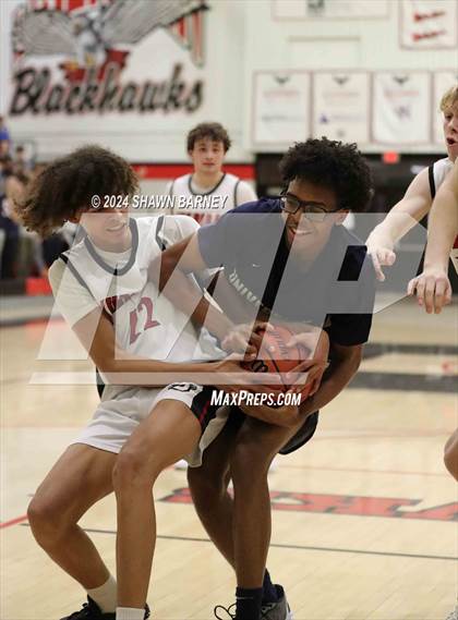 Thumbnail 1 in University vs. Sheridan (IHSAA 2A Sectional S43 Semifiinals) photogallery.