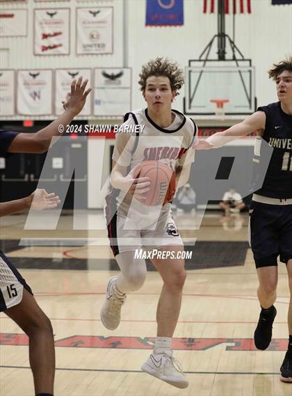 Thumbnail 3 in University vs. Sheridan (IHSAA 2A Sectional S43 Semifiinals) photogallery.