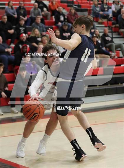 Thumbnail 1 in University vs. Sheridan (IHSAA 2A Sectional S43 Semifiinals) photogallery.