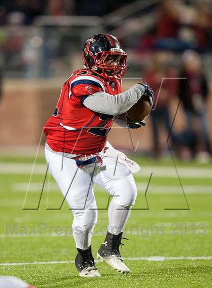 Thumbnail 2 in Creekview vs. Centennial (UIL 4A Bi-District Playoff) photogallery.