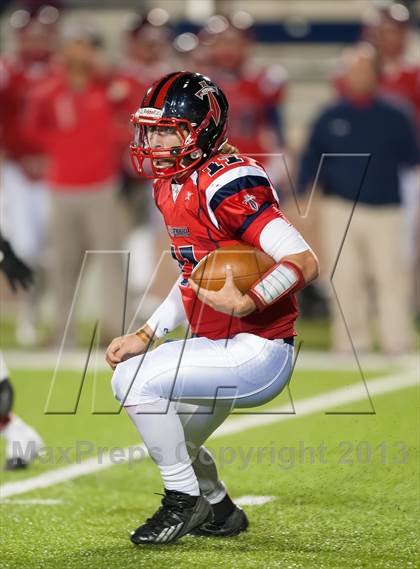 Thumbnail 3 in Creekview vs. Centennial (UIL 4A Bi-District Playoff) photogallery.