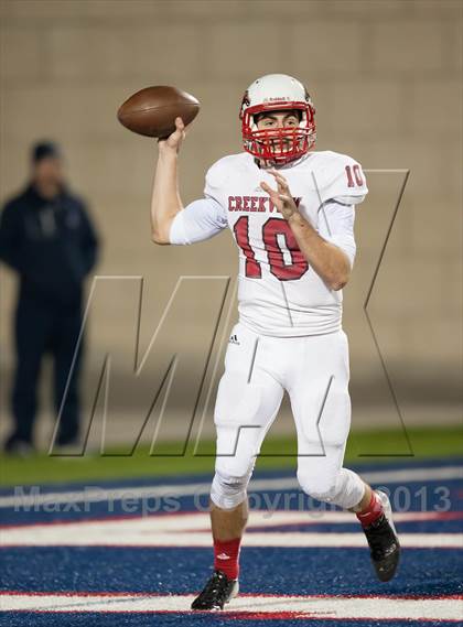 Thumbnail 2 in Creekview vs. Centennial (UIL 4A Bi-District Playoff) photogallery.