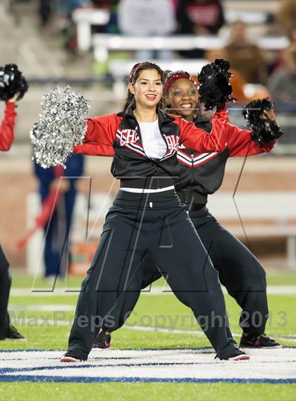 Thumbnail 1 in Creekview vs. Centennial (UIL 4A Bi-District Playoff) photogallery.