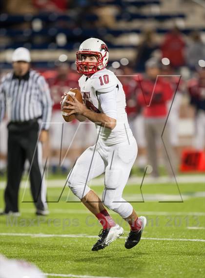 Thumbnail 1 in Creekview vs. Centennial (UIL 4A Bi-District Playoff) photogallery.