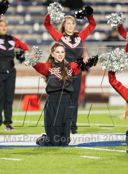 Thumbnail 2 in Creekview vs. Centennial (UIL 4A Bi-District Playoff) photogallery.
