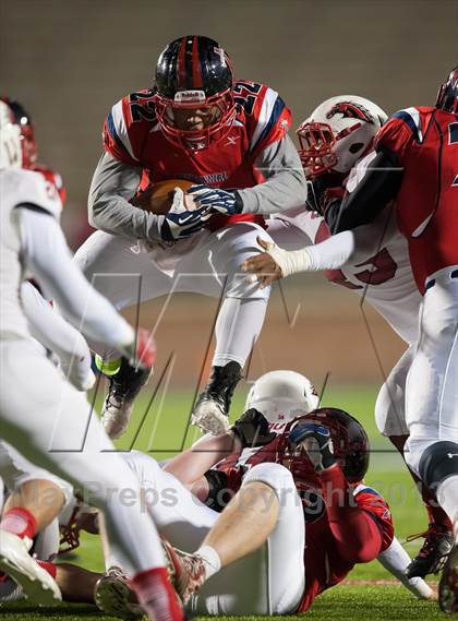 Thumbnail 3 in Creekview vs. Centennial (UIL 4A Bi-District Playoff) photogallery.