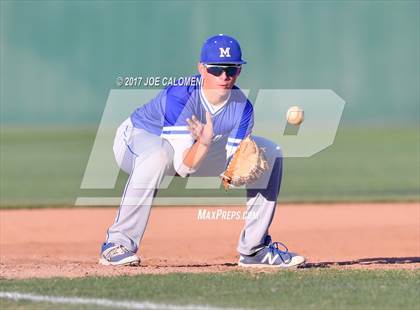 Thumbnail 3 in Reagan [Ronald] vs. MacArthur [Douglas] photogallery.